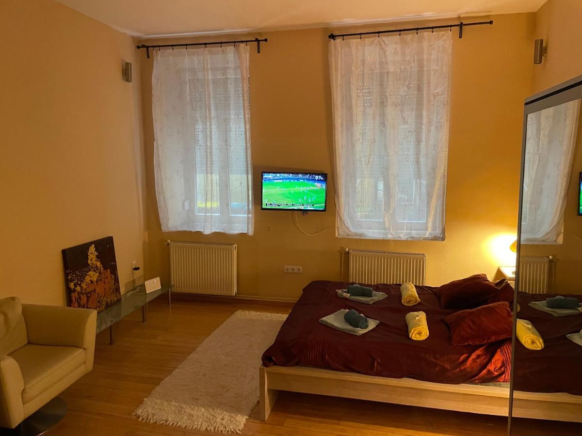 Budapest Clark Apartman ** Διαμέρισμα Εξωτερικό φωτογραφία